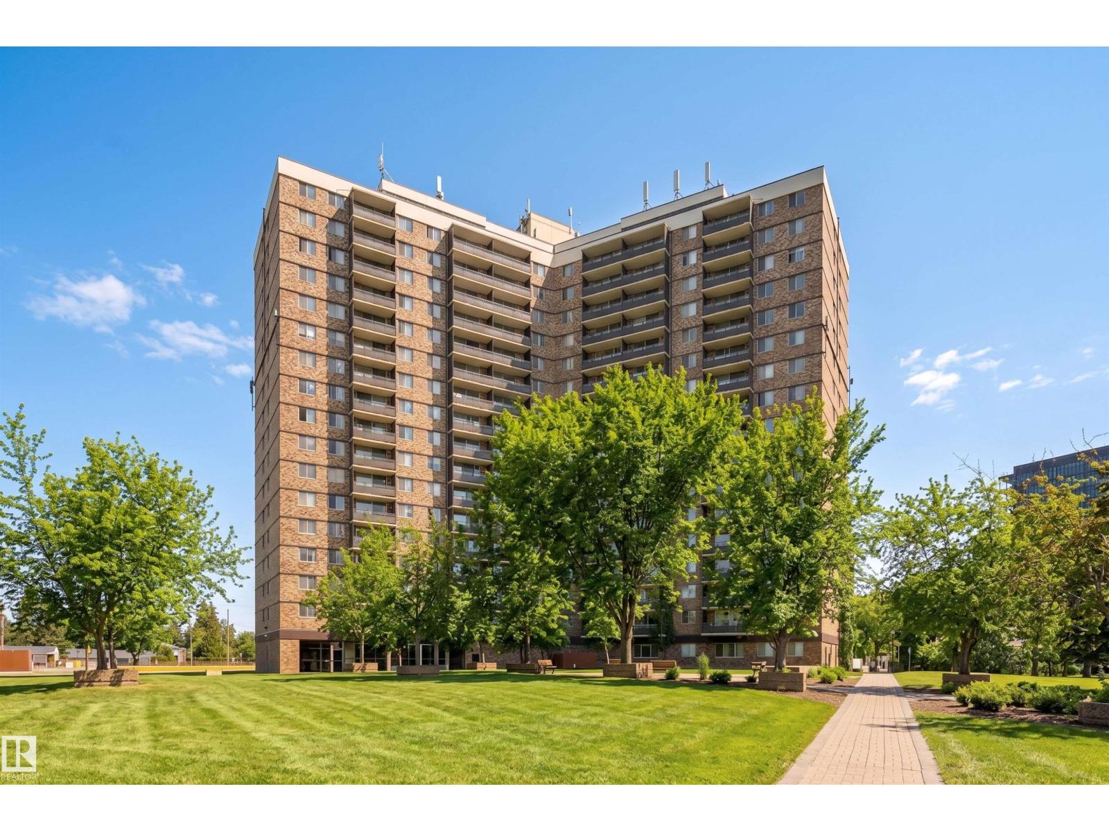 #1502 13910 STONY PLAIN RD NW Property Photo 1
