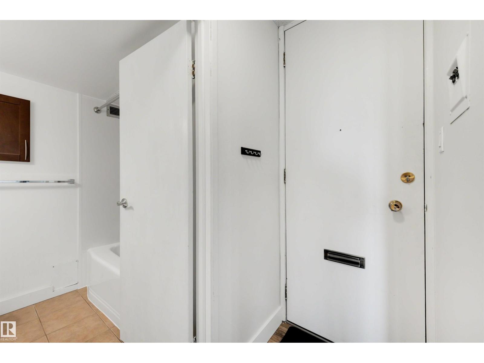 #309 10883 Saskatchewan Dr Nw Property Photo 7