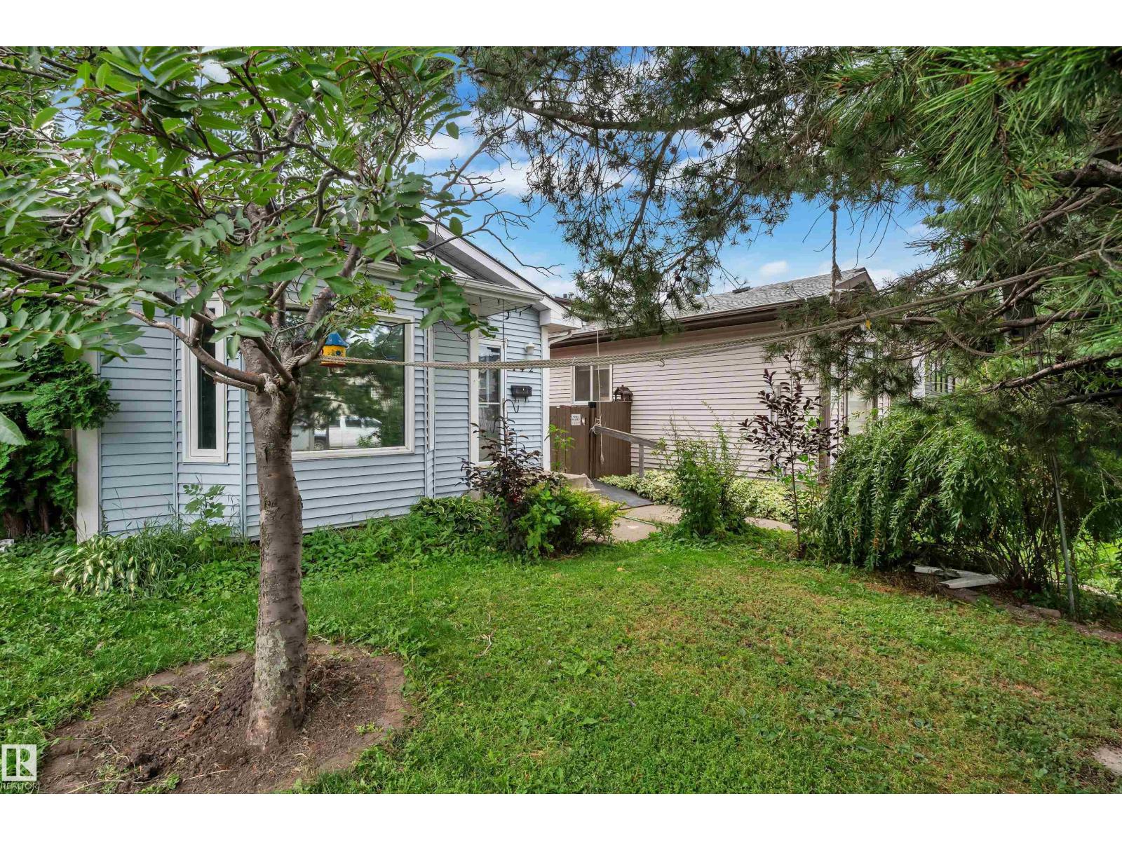 442 KIRKPATRICK CR NW Property Photo 1