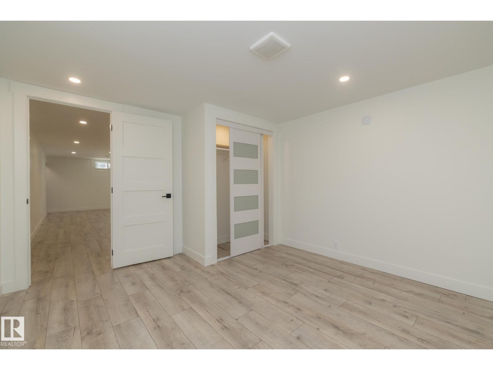 21 Sheridan Dr Property Photo 50