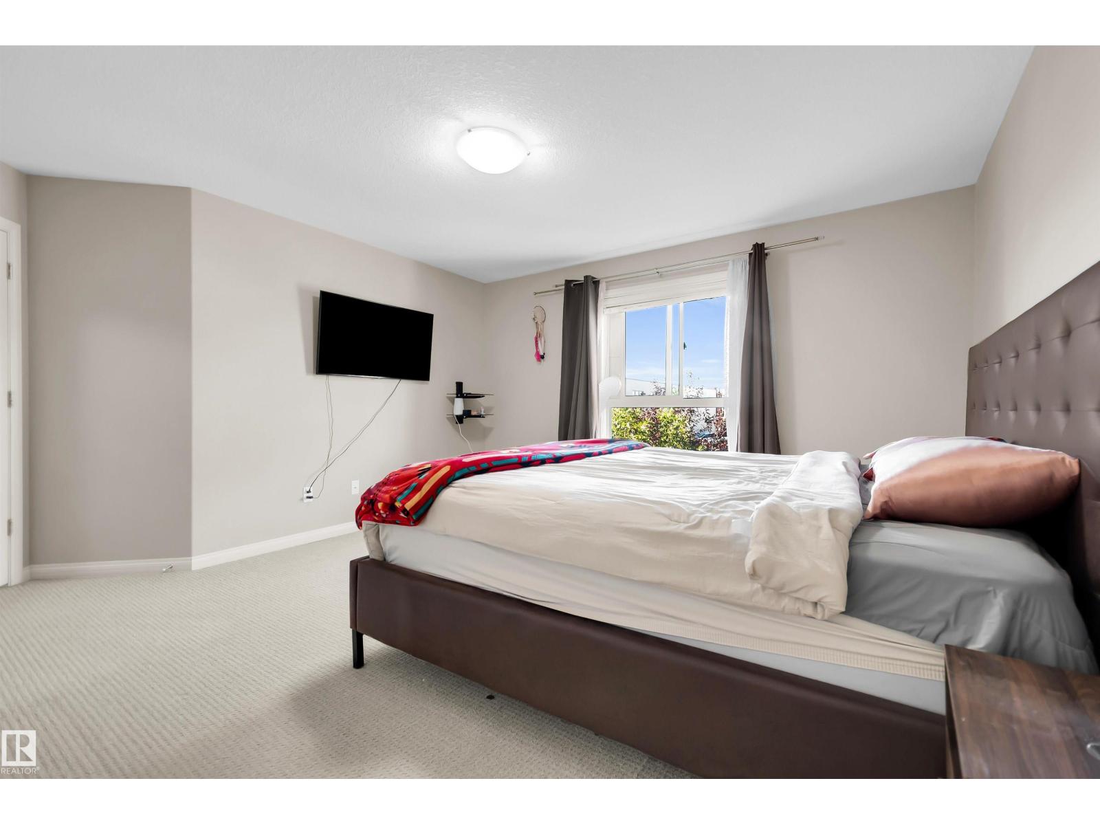 #5 5120 164 Av Nw Property Photo 16