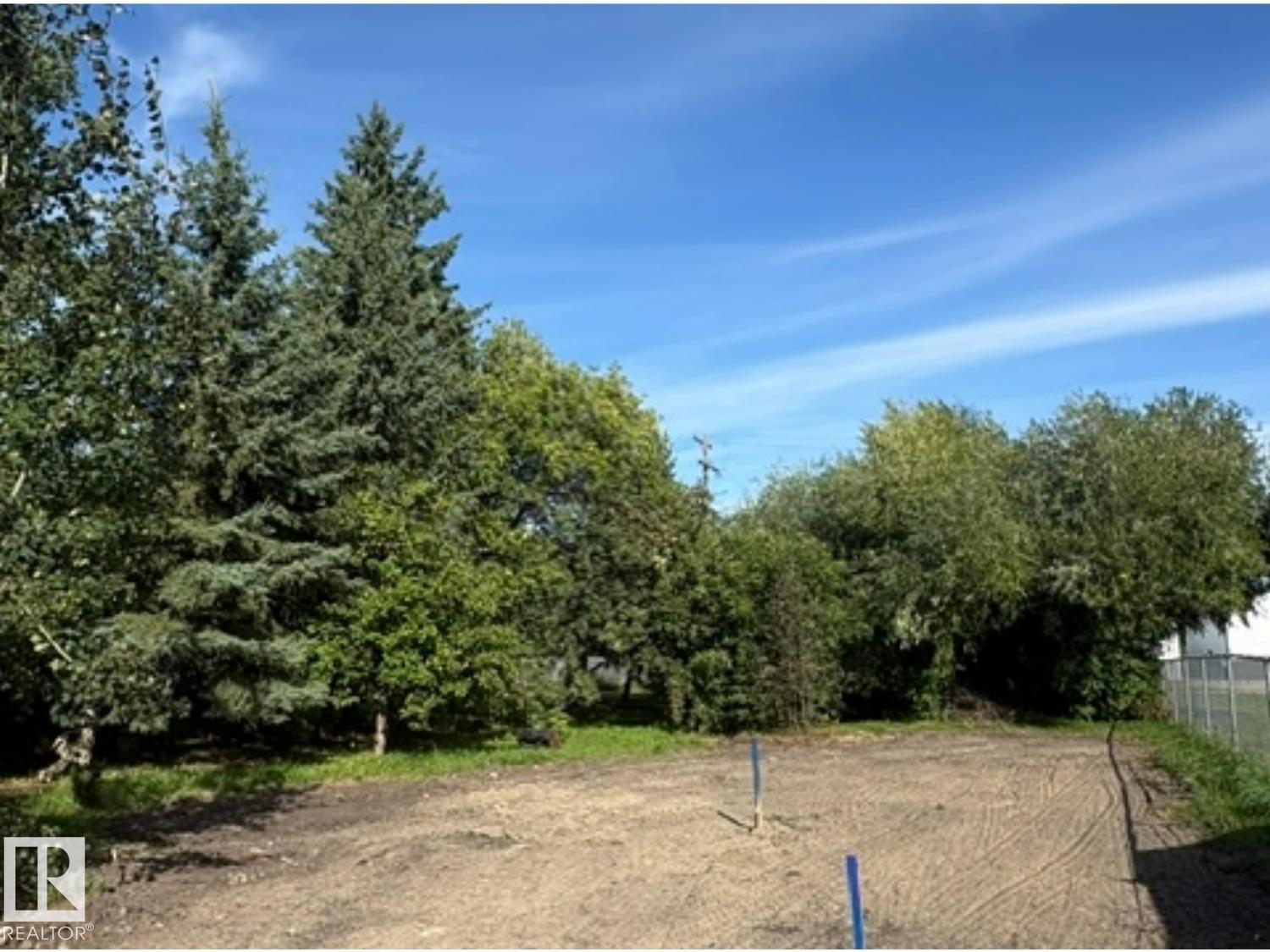 5005 51 ST Property Photo 1