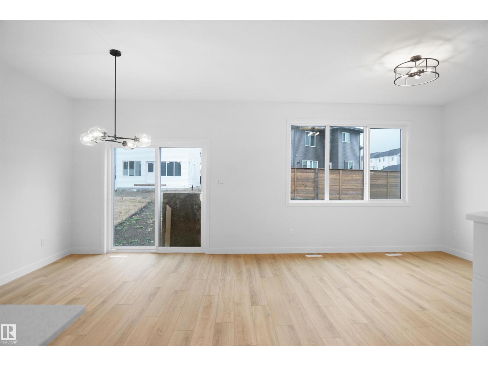 13132 214 St Nw Property Photo 7