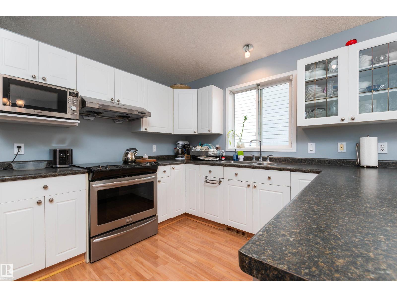 208 Rainbow Cr Property Photo 10