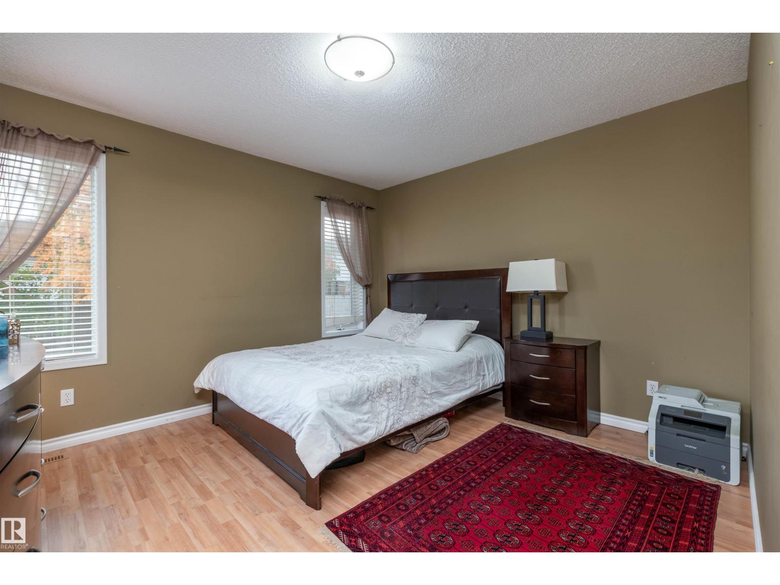 208 Rainbow Cr Property Photo 14