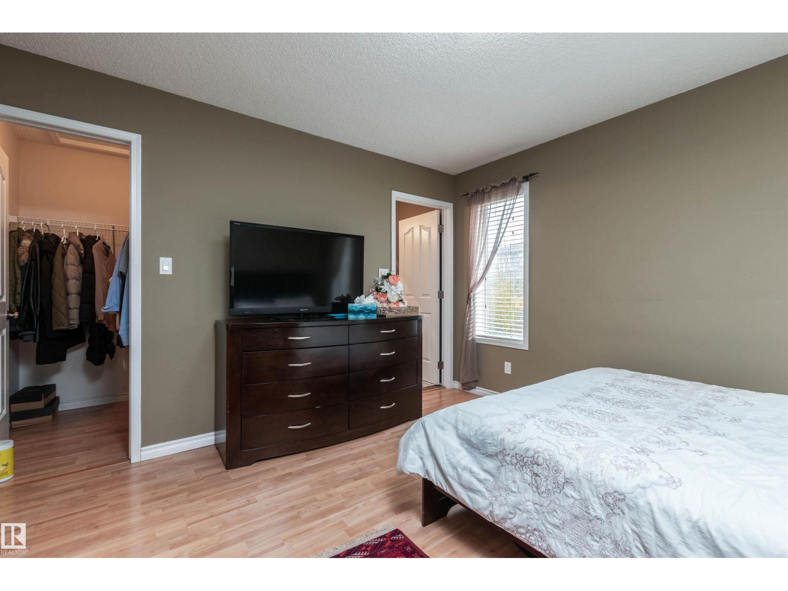 208 Rainbow Cr Property Photo 15