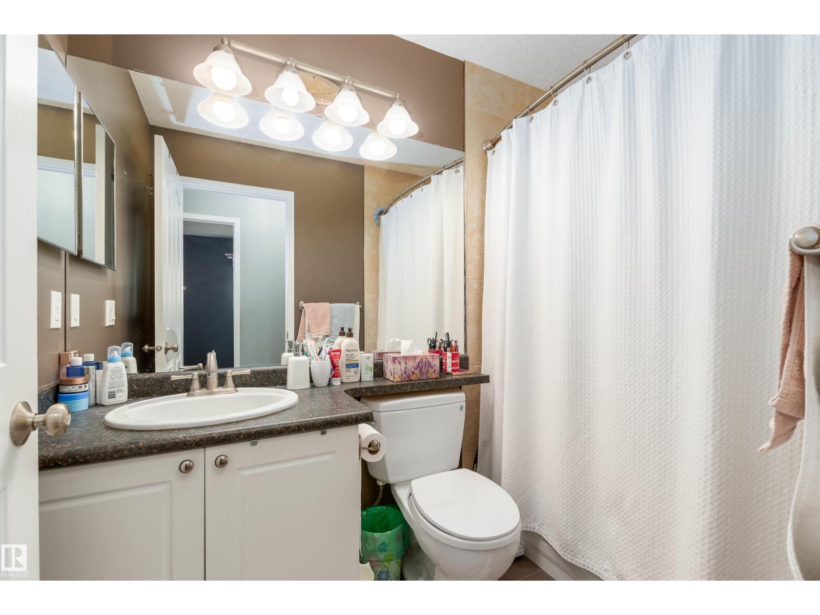 208 Rainbow Cr Property Photo 18