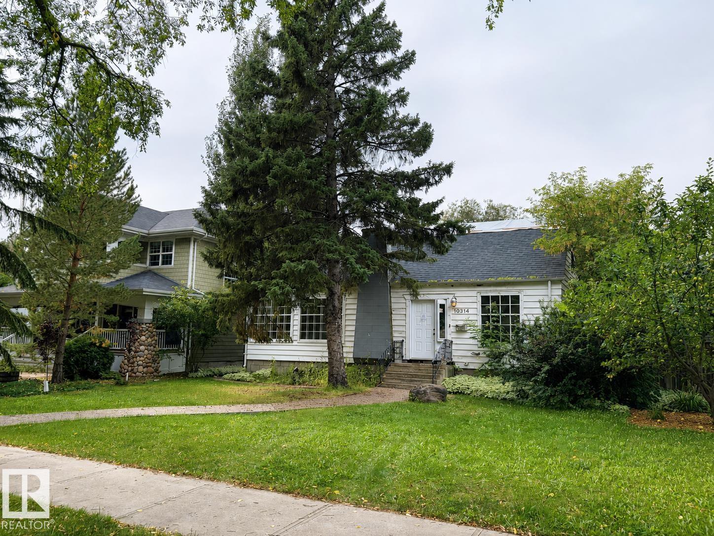 10314 137 ST NW Property Photo 1