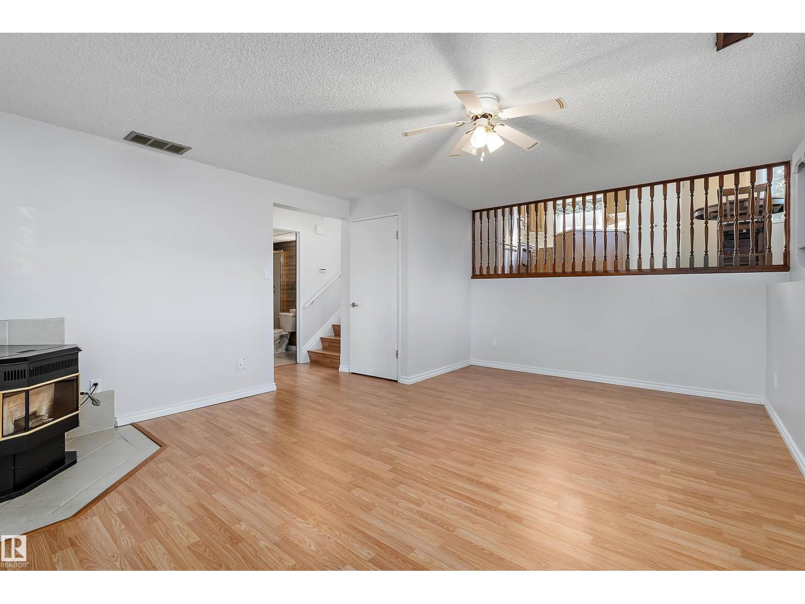 134 Cameron Cr Property Photo 16