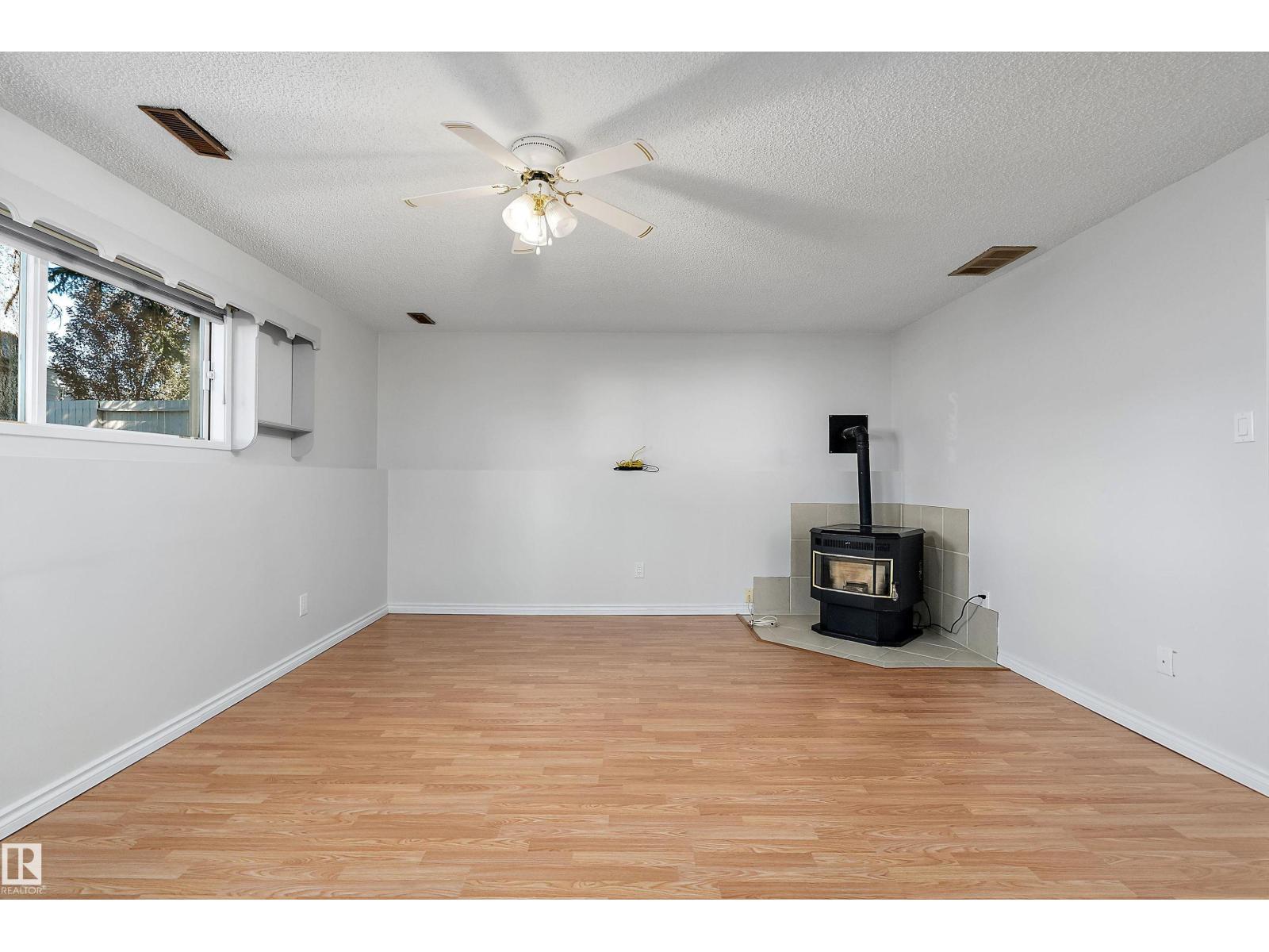 134 Cameron Cr Property Photo 18