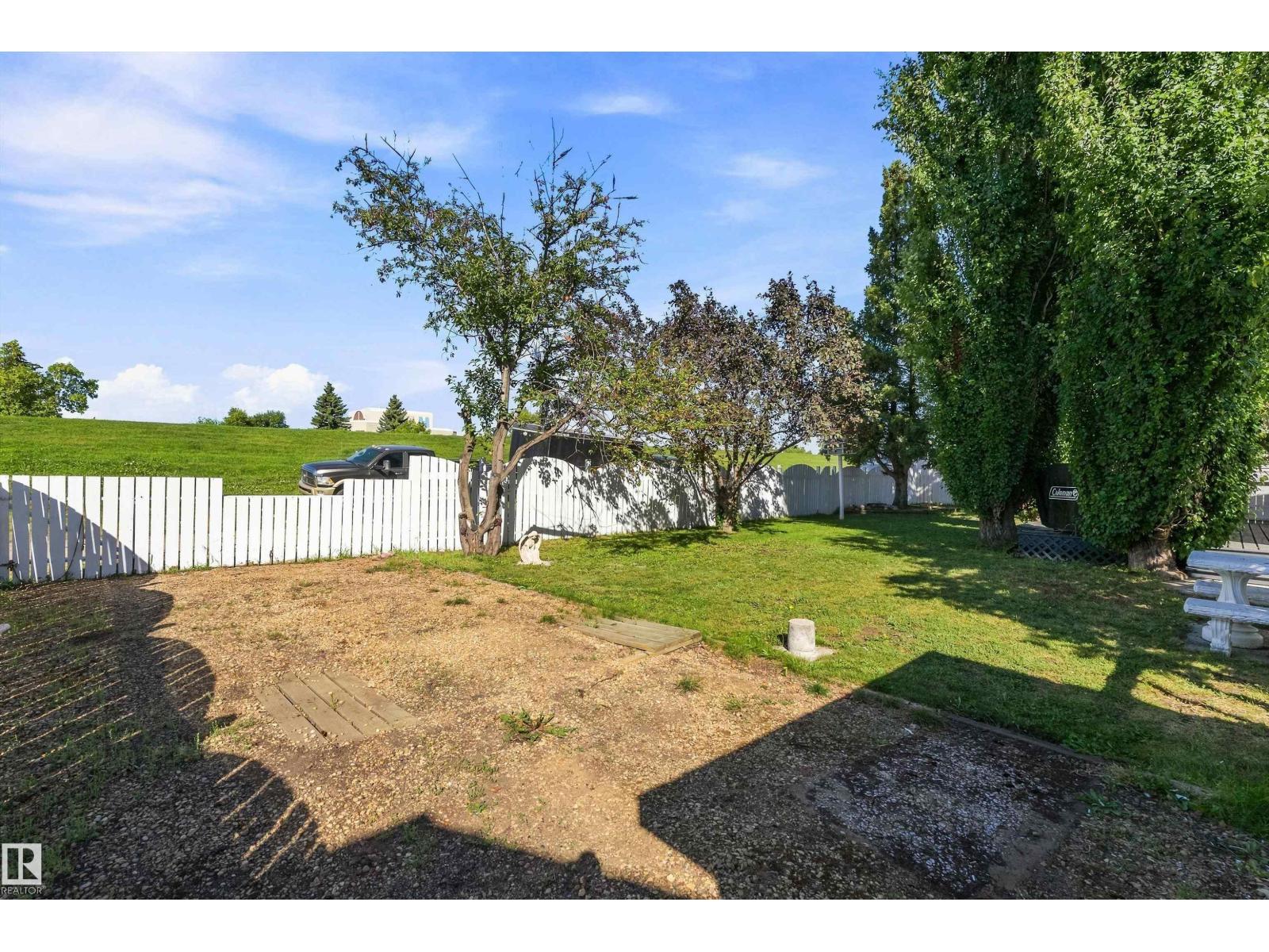 134 Cameron Cr Property Photo 26