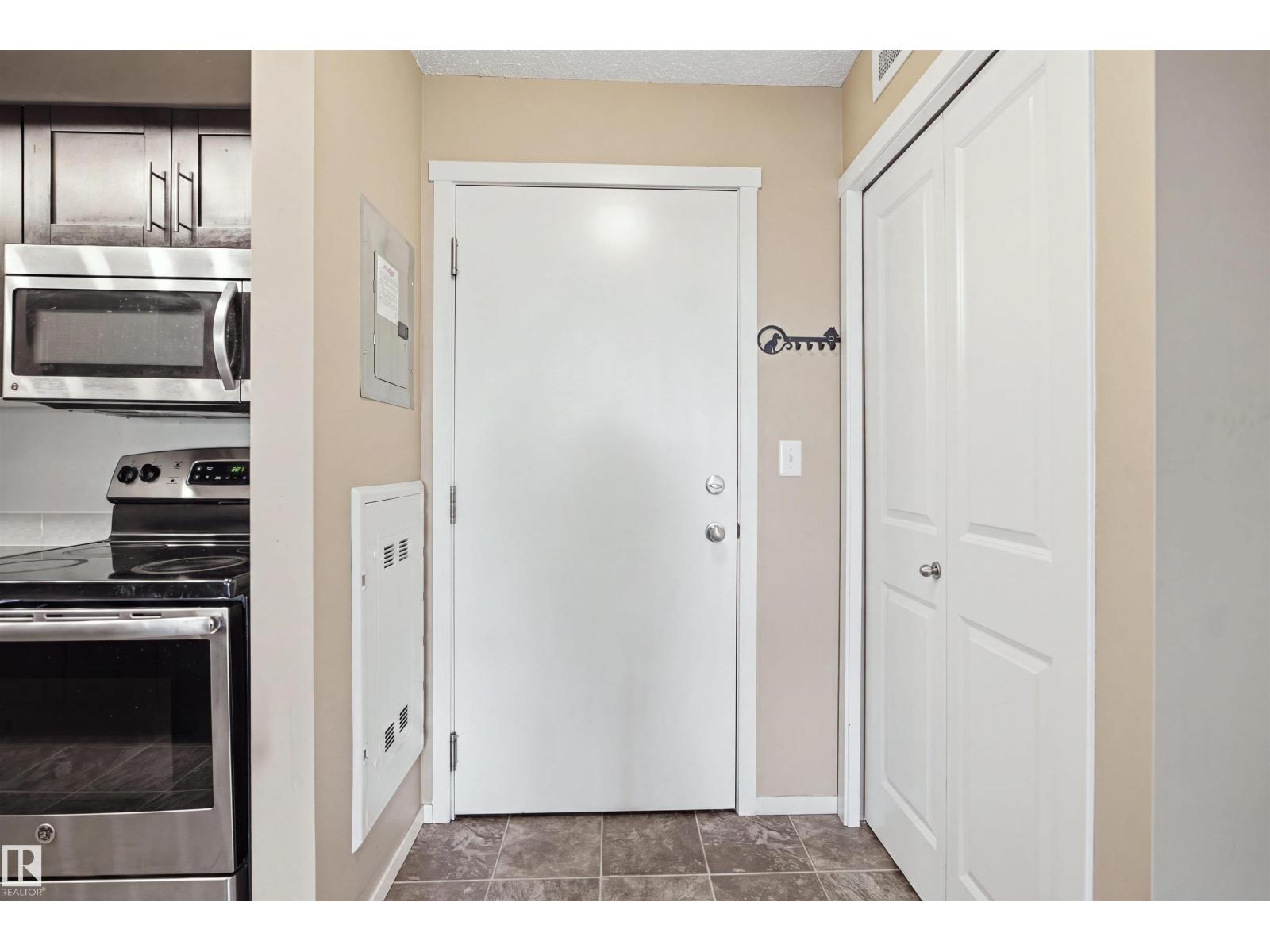 #225 1510 Watt Dr Sw Property Photo 5