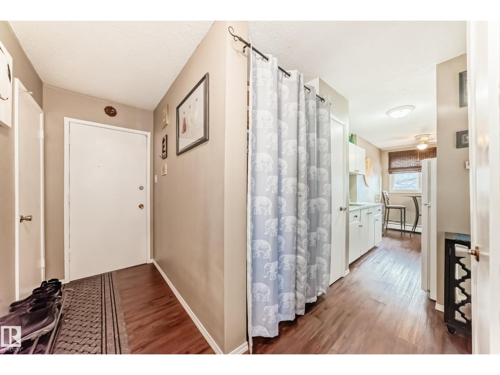 #302 10606 123 St Nw Property Photo 7