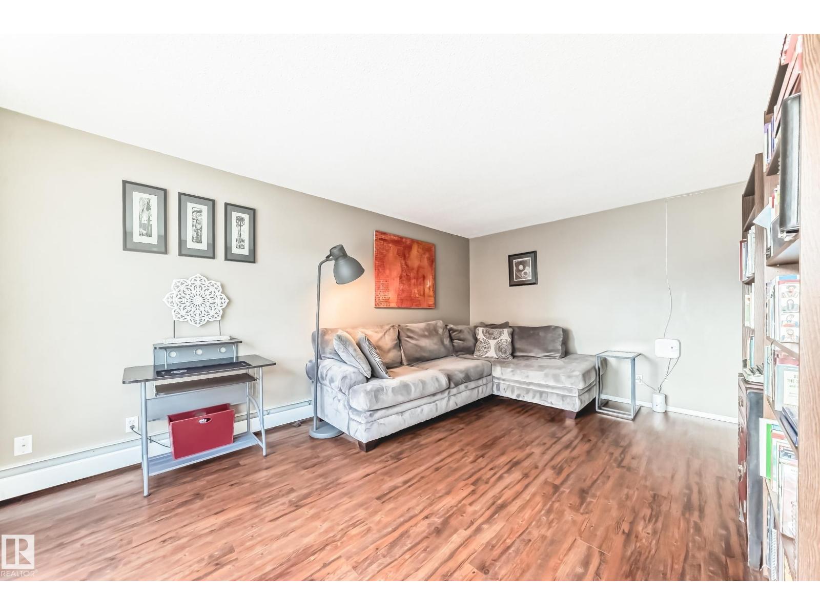#302 10606 123 St Nw Property Photo 20