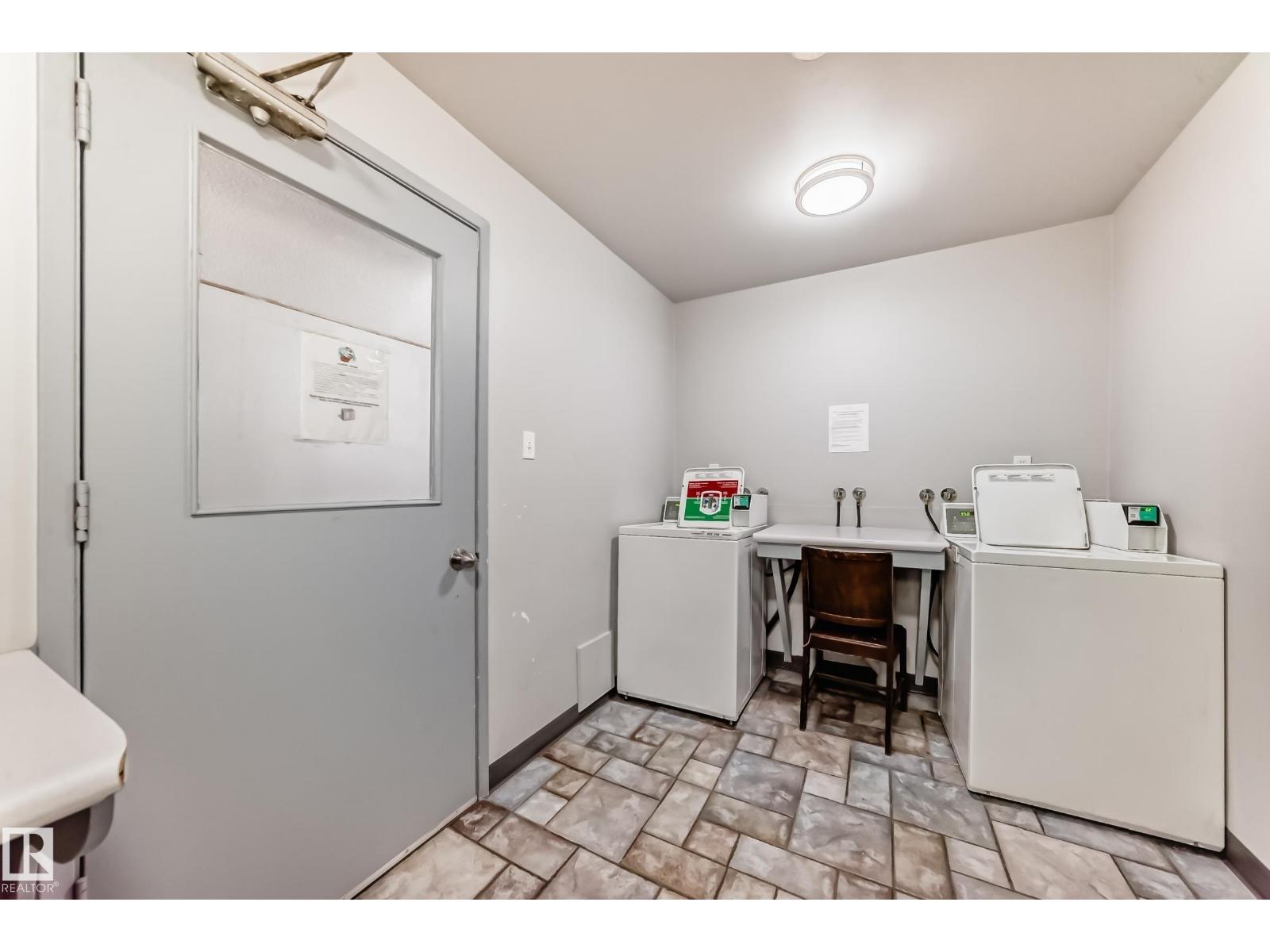#302 10606 123 St Nw Property Photo 34