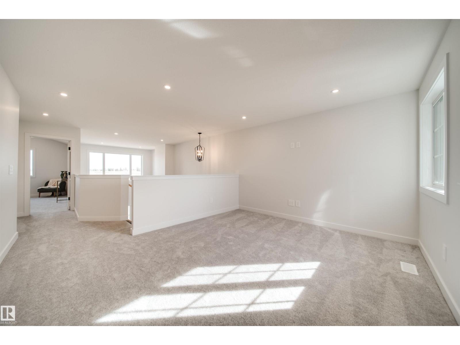 75 Chartres Cl Property Photo 25