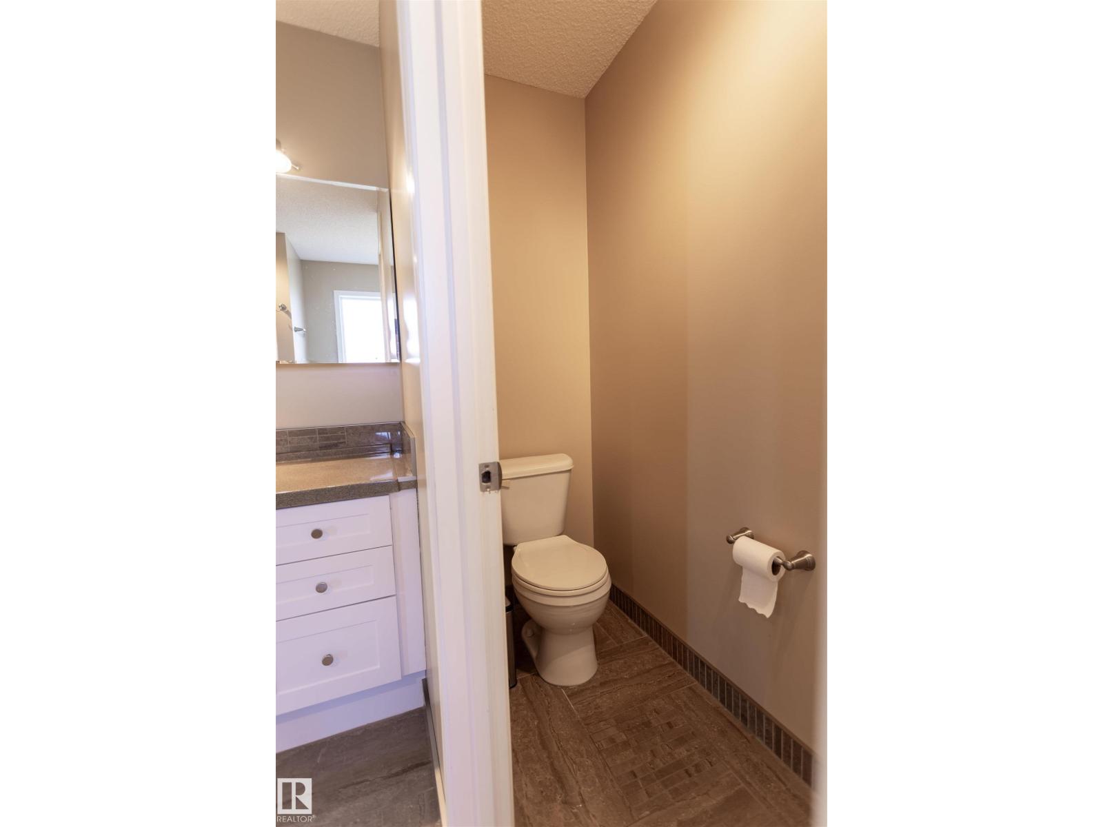 3575 Mclean Cr Sw Property Photo 33