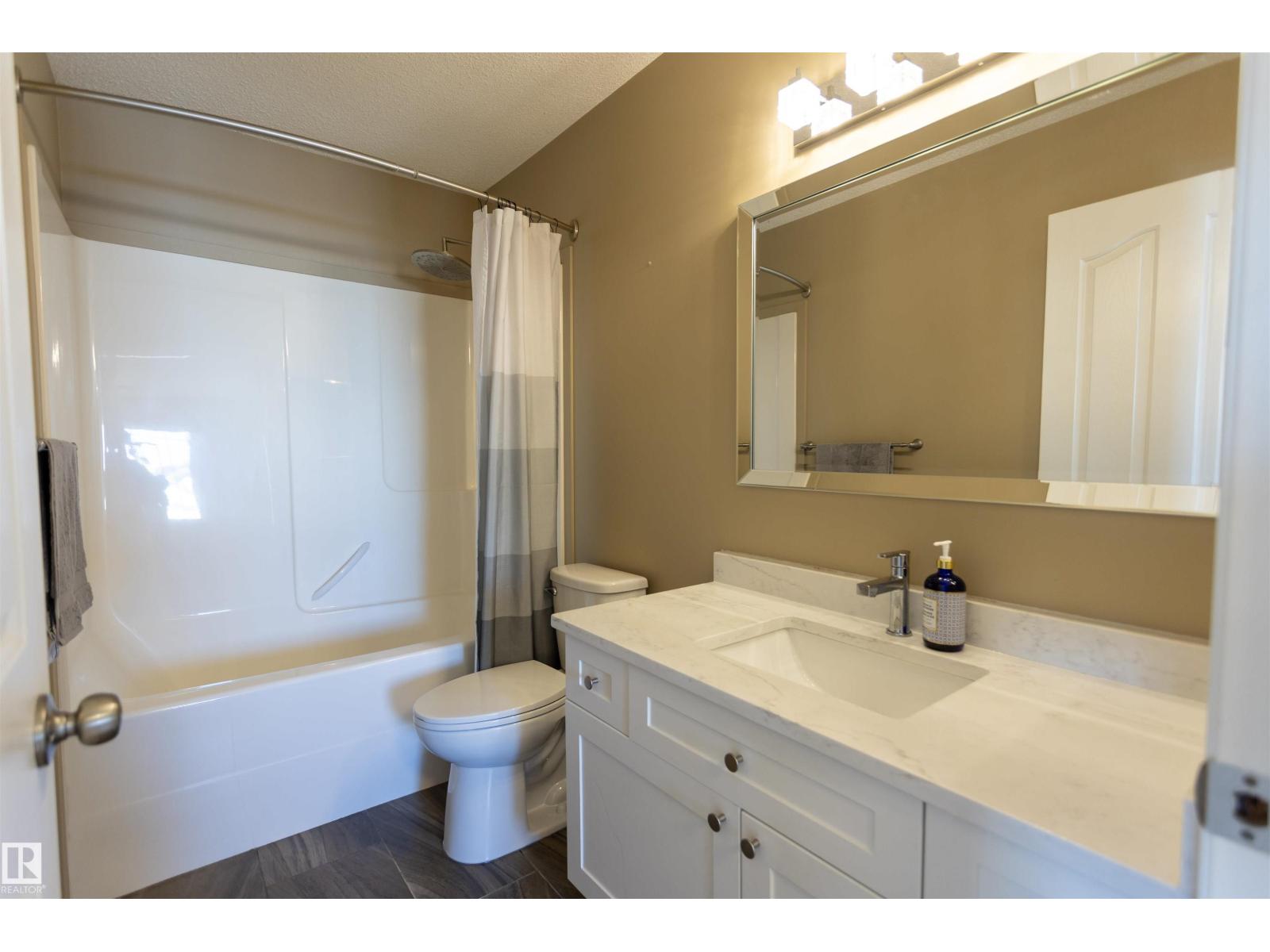 3575 Mclean Cr Sw Property Photo 38