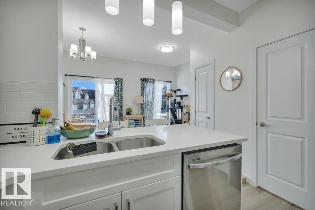 #55 603 Orchards Bv Sw Property Photo 7
