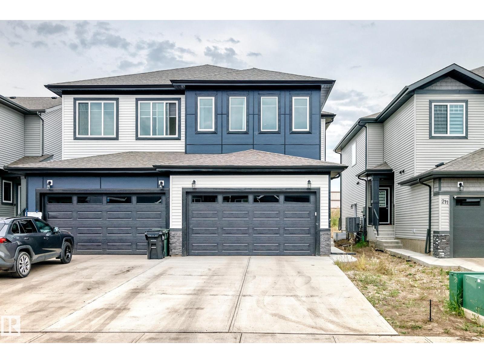 215 SAVOY CR