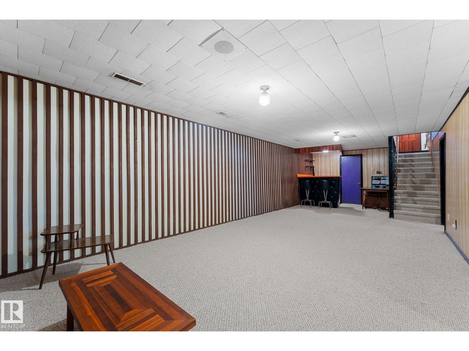 5020 53 Av Property Photo 32