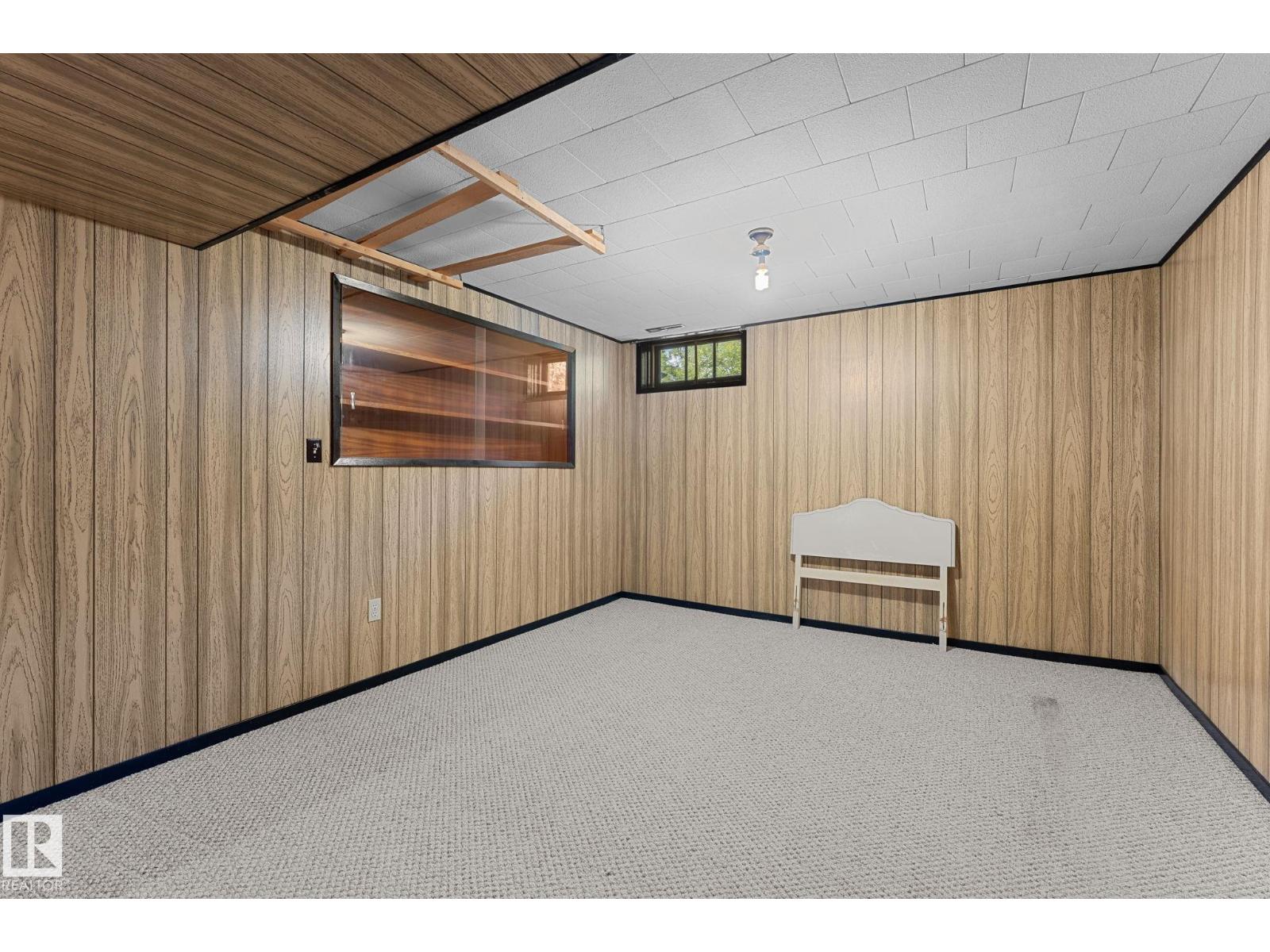 5020 53 Av Property Photo 33