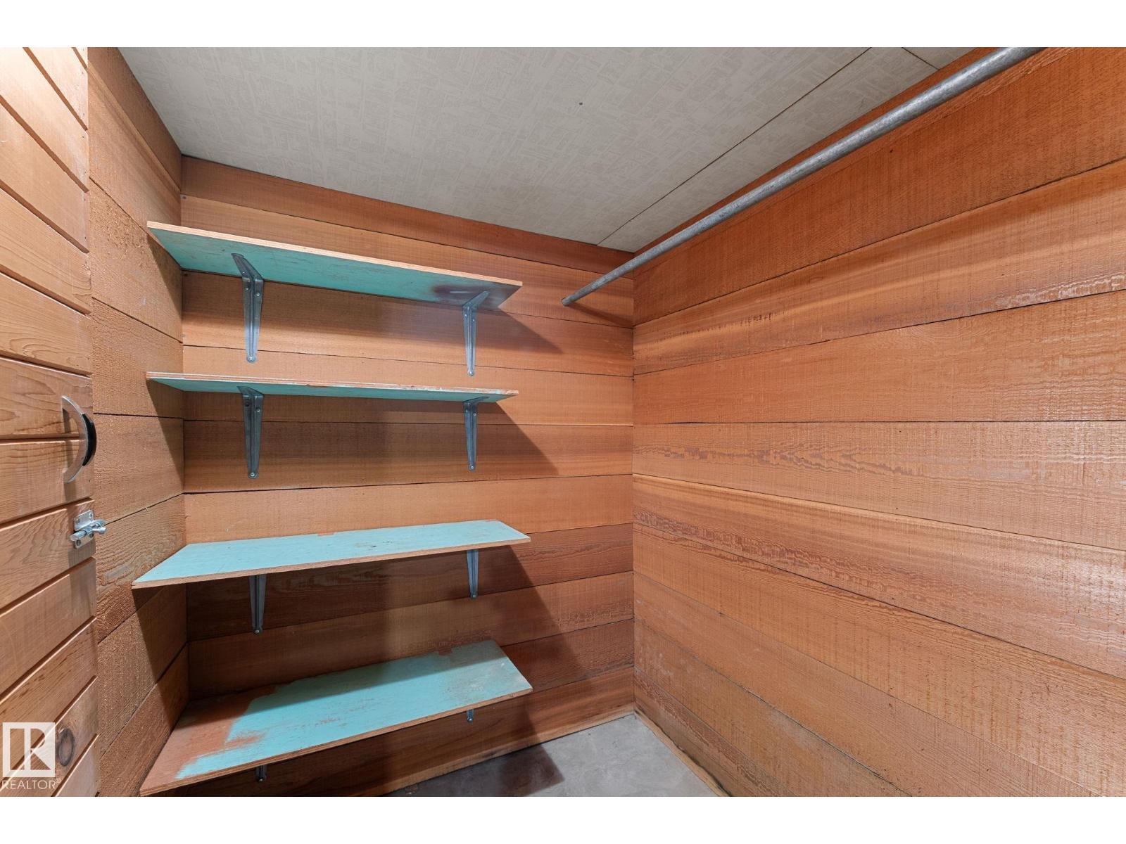 5020 53 Av Property Photo 40