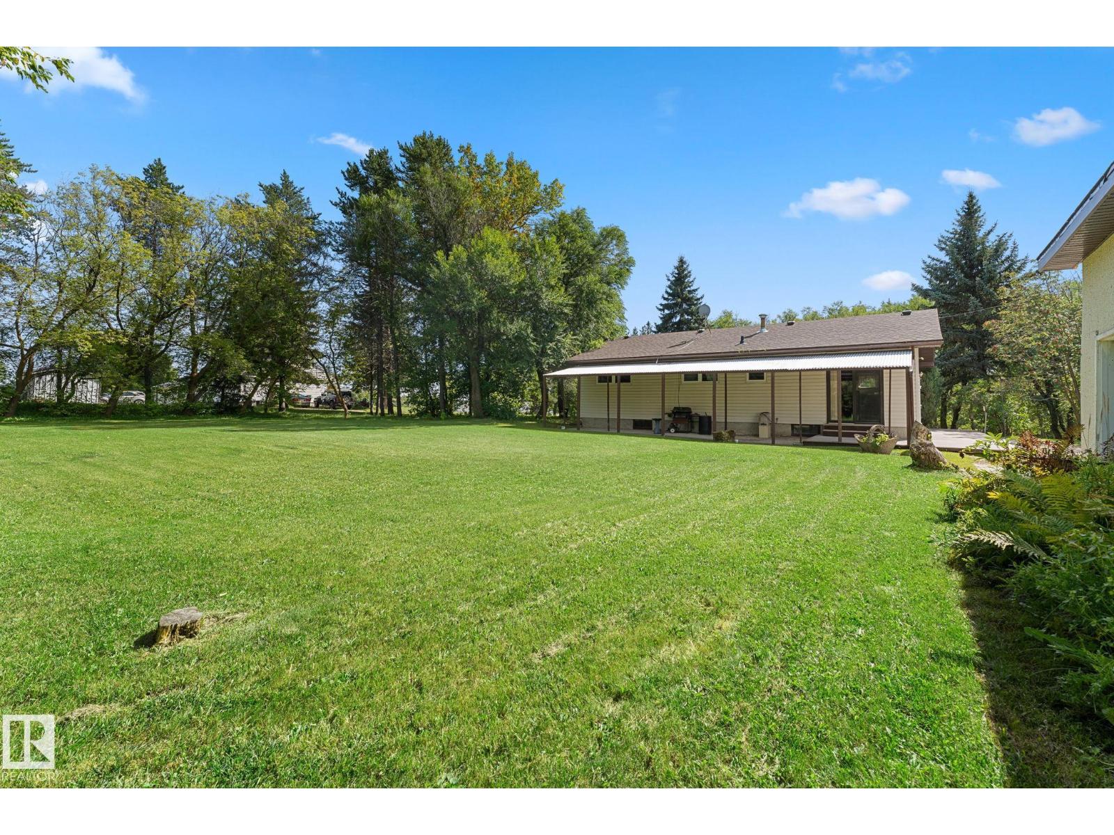 5020 53 Av Property Photo 53