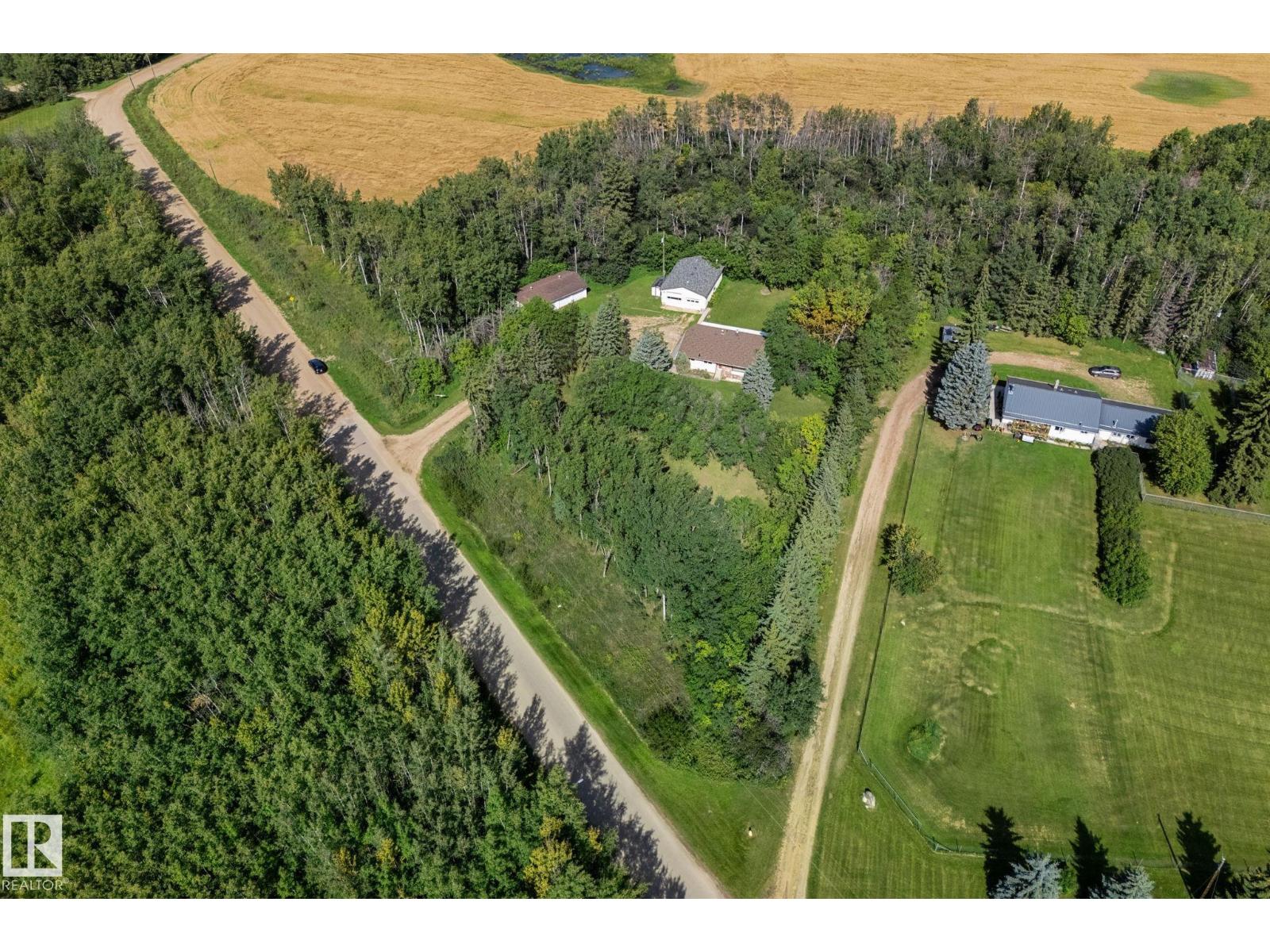 5020 53 Av Property Photo 65