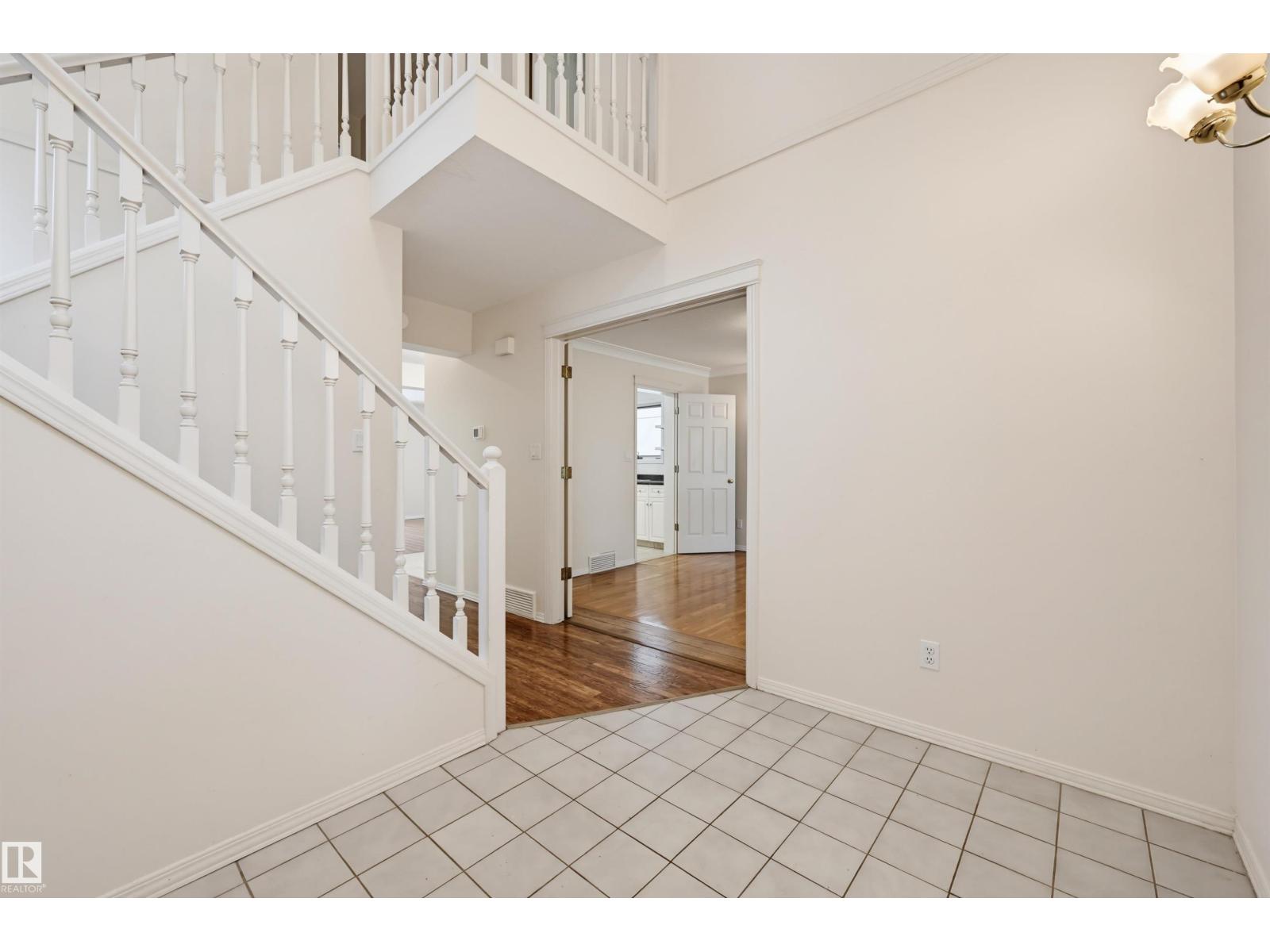 11107 University Av Nw Property Photo 14