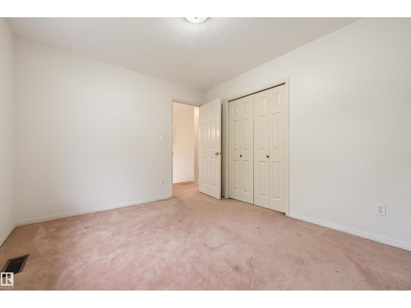 11107 University Av Nw Property Photo 26