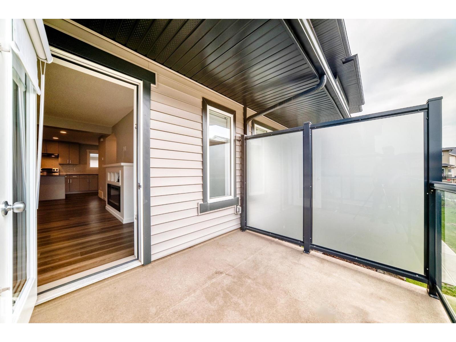 #117 1530 Tamarack Bv Nw Property Photo 19