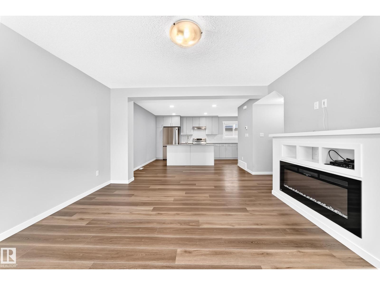 #117 1530 Tamarack Bv Nw Property Photo 21