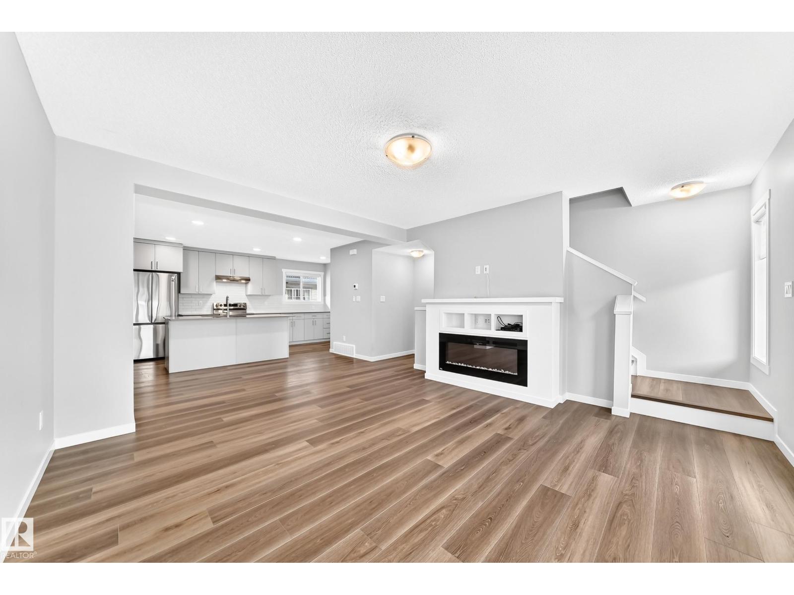 #117 1530 Tamarack Bv Nw Property Photo 22