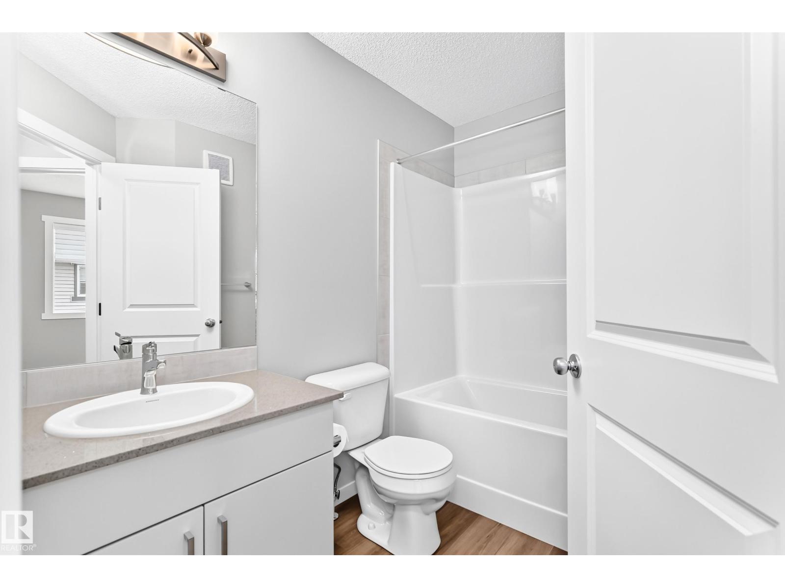 #117 1530 Tamarack Bv Nw Property Photo 34