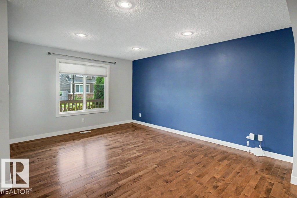 5214 Admiral Walter Hose St Nw Property Photo 8