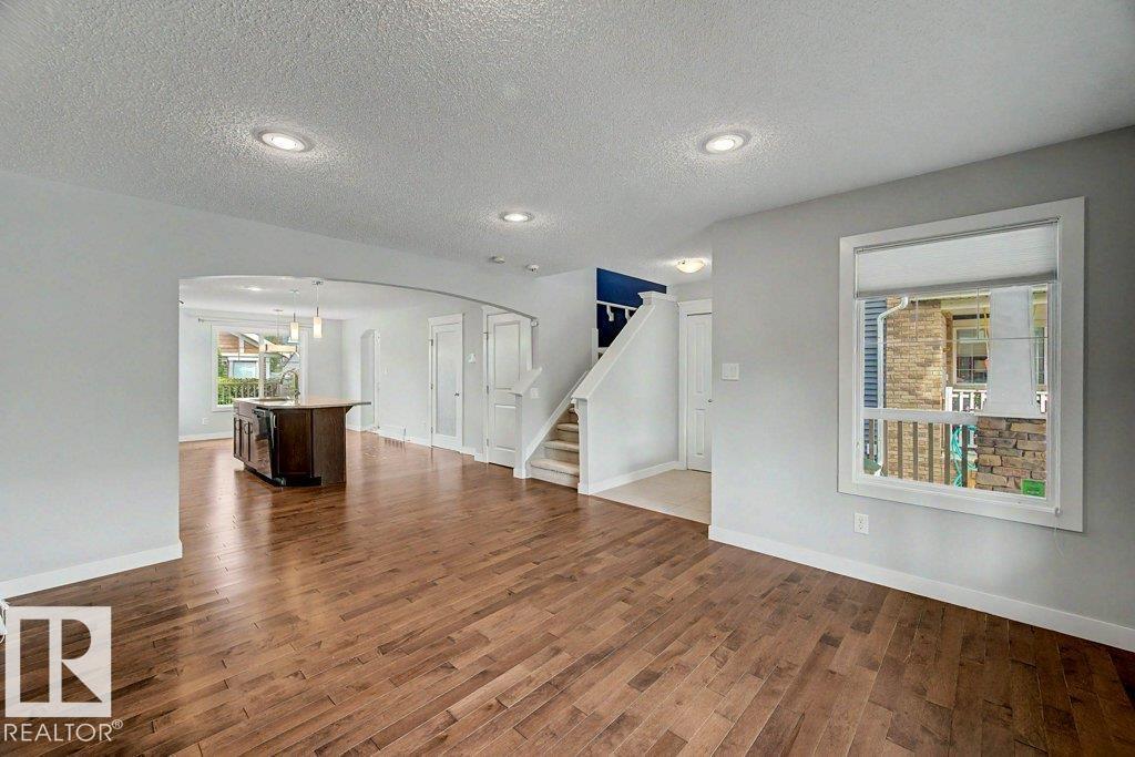 5214 Admiral Walter Hose St Nw Property Photo 9