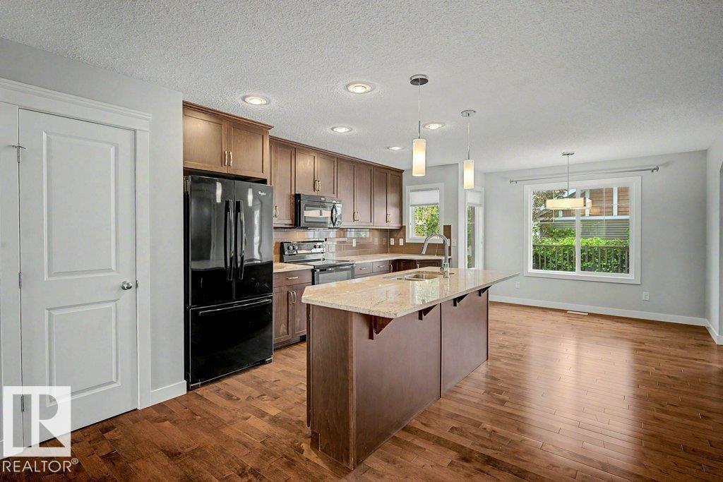 5214 Admiral Walter Hose St Nw Property Photo 11