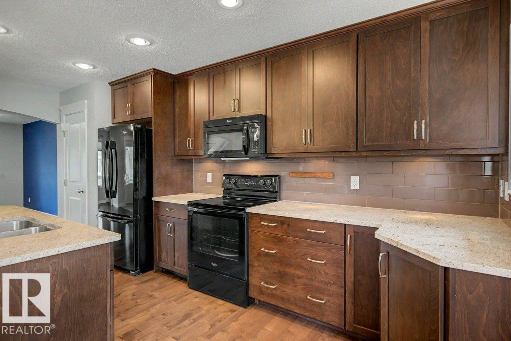 5214 Admiral Walter Hose St Nw Property Photo 14