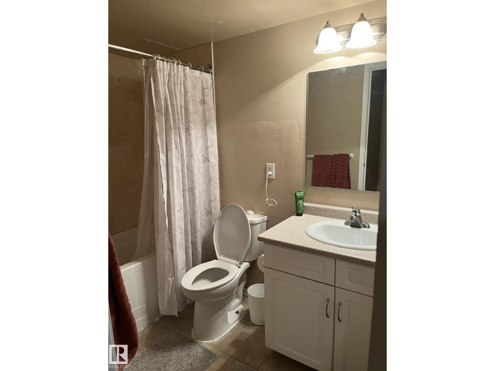#1406 12141 Jasper Av Nw Property Photo 15