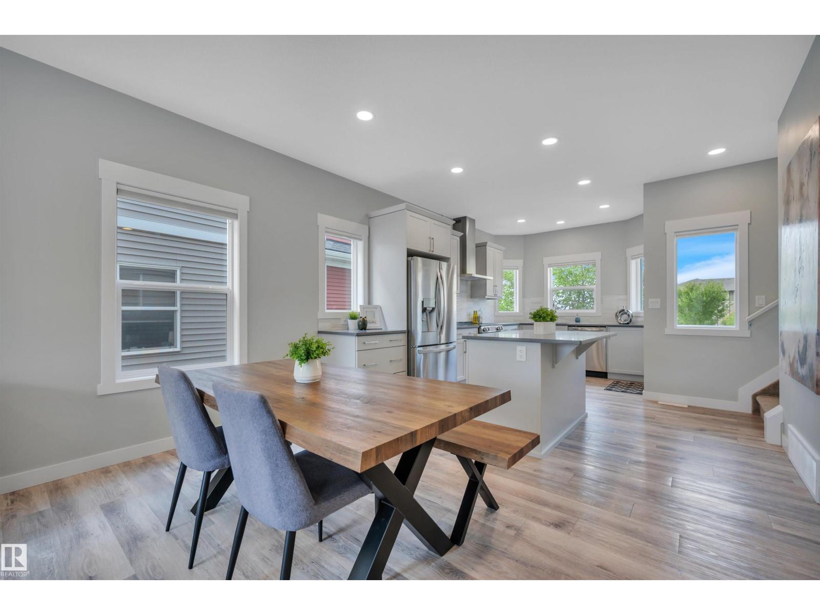 #4 150 Everitt Dr Property Photo 16