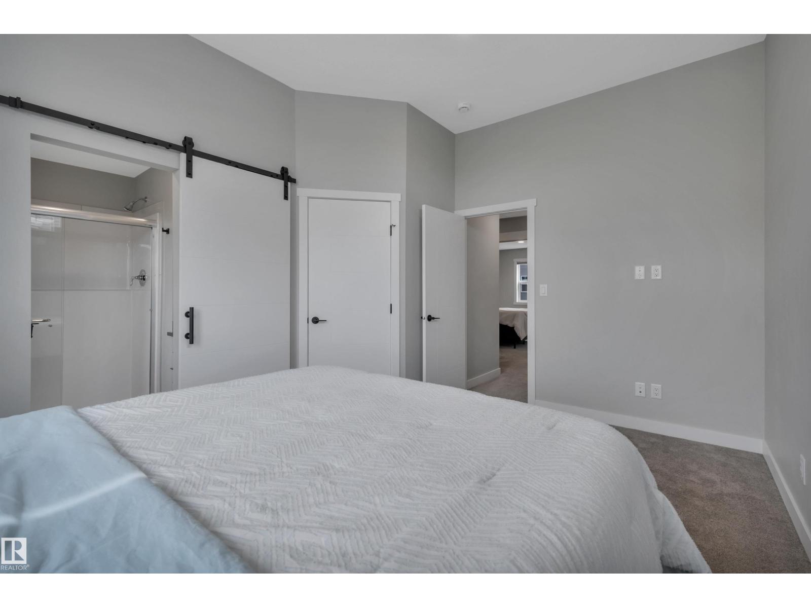 #4 150 Everitt Dr Property Photo 30