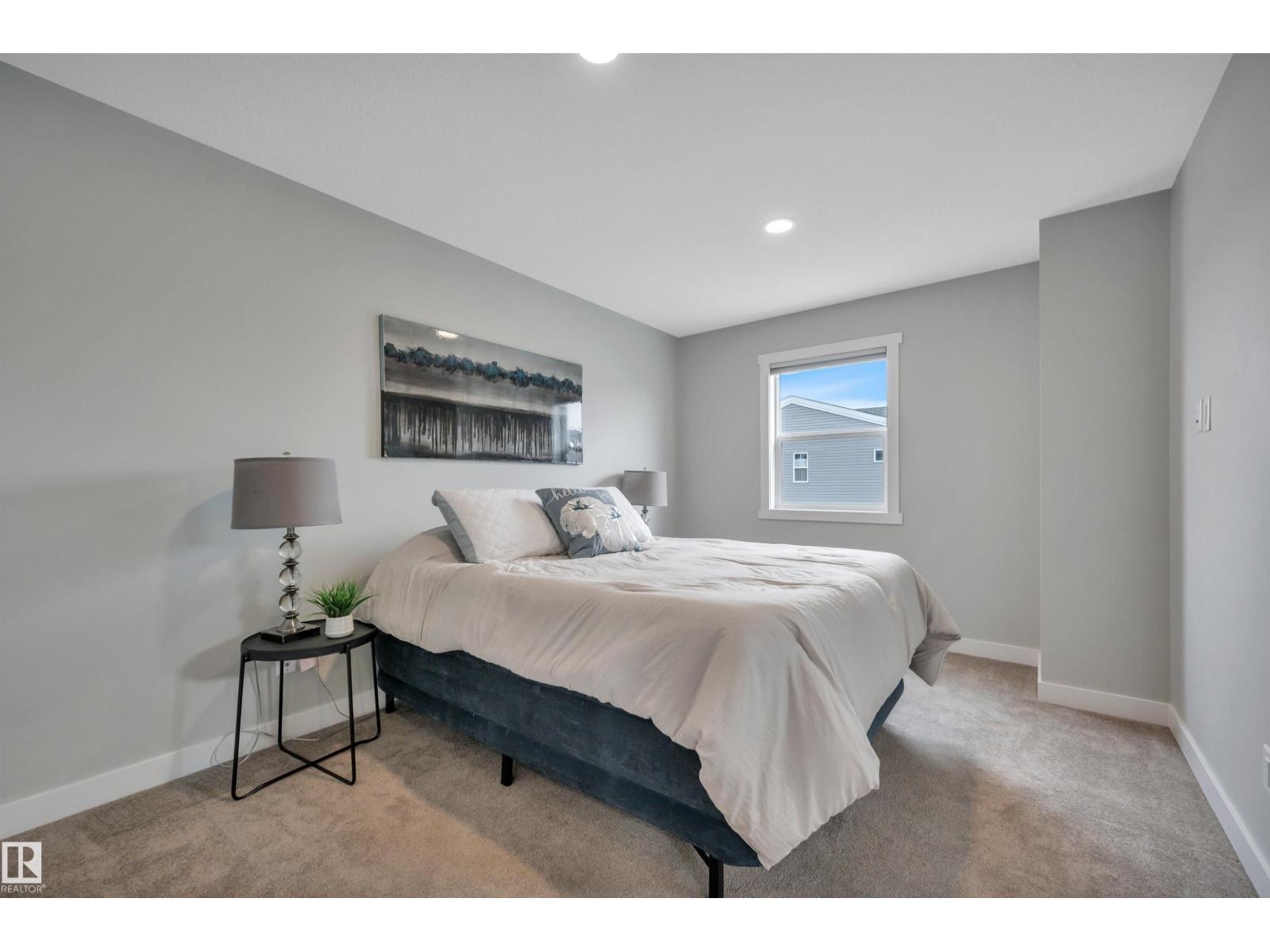#4 150 Everitt Dr Property Photo 32