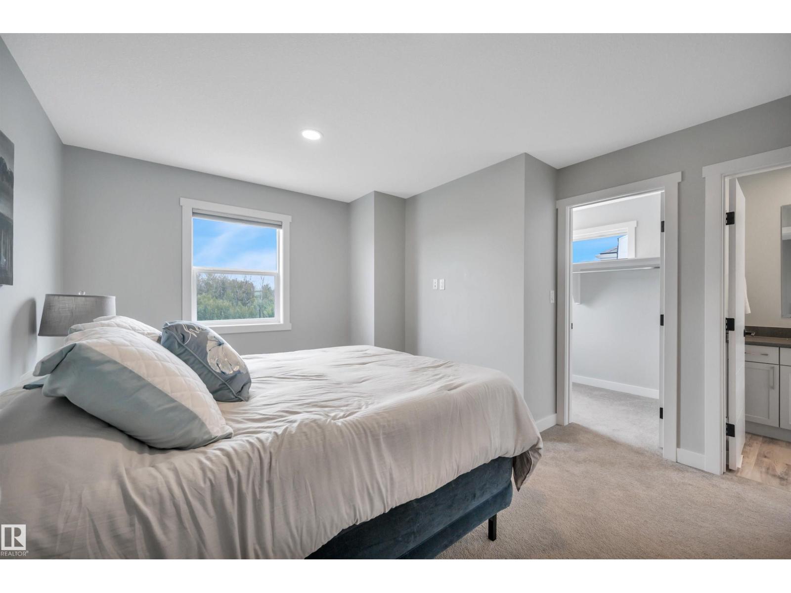 #4 150 Everitt Dr Property Photo 33