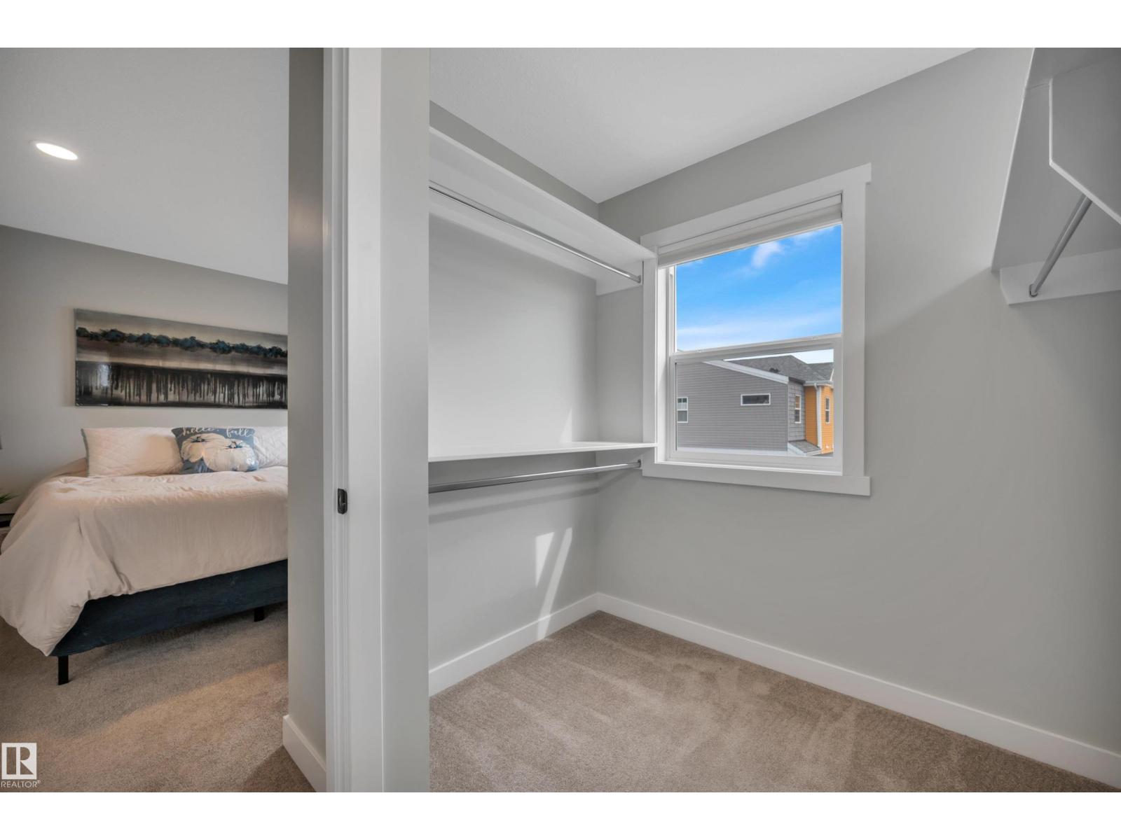 #4 150 Everitt Dr Property Photo 35