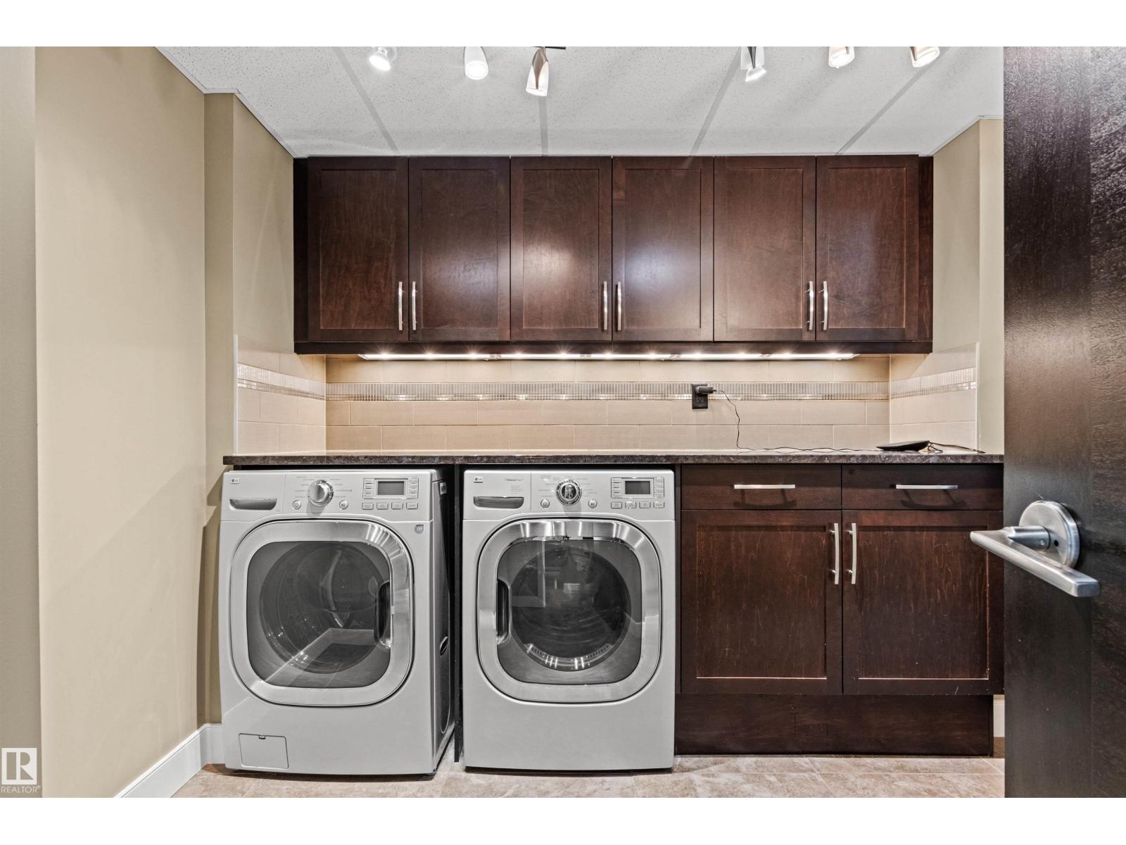 #401 11930 100 Av Nw Property Photo 64