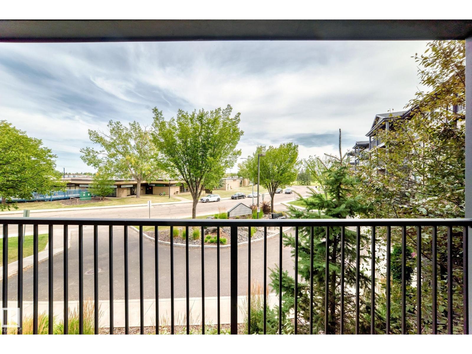#220 11511 27 Av Nw Property Photo 17