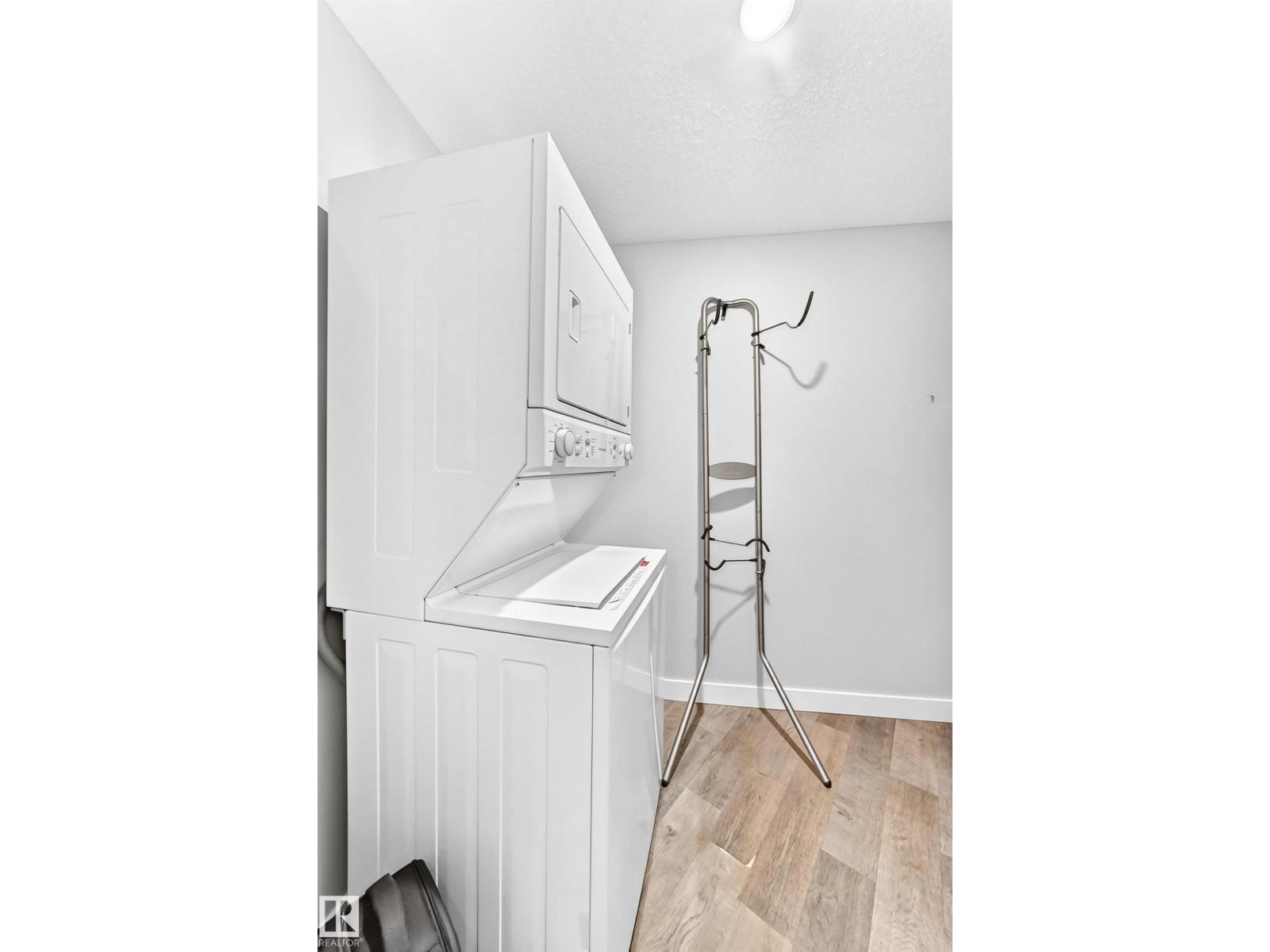 #220 11511 27 Av Nw Property Photo 32