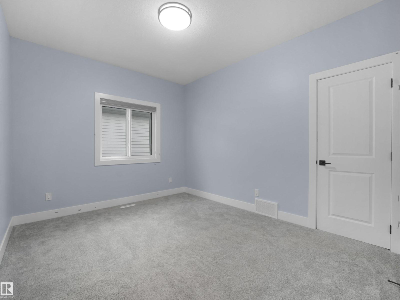 829 Morris Av Property Photo 33