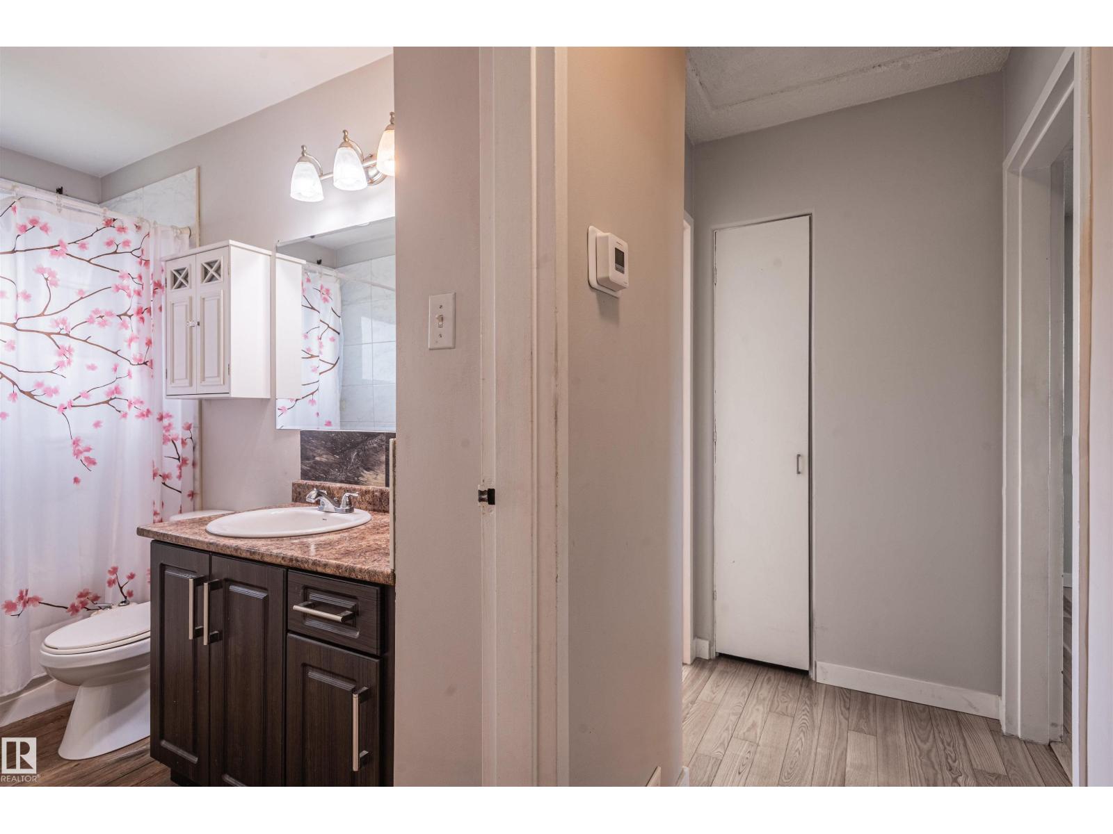 5207 103 Av Nw Property Photo 25
